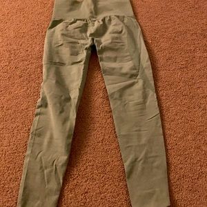 NVGTN leggings